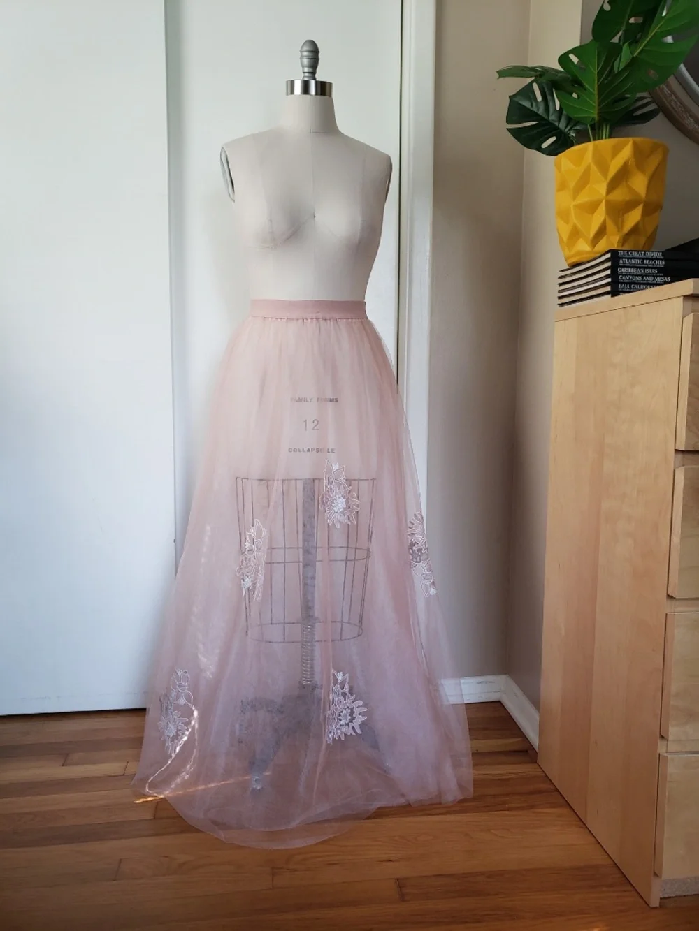 Whimsical Tulle Maxi Skirt Size Medium